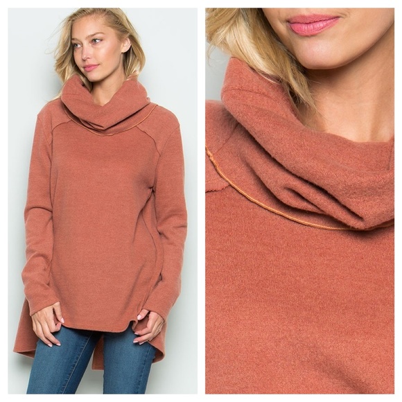 🦋MAKE AN OFFER!🦋Dark Apricot Split Back Top - Picture 4 of 4